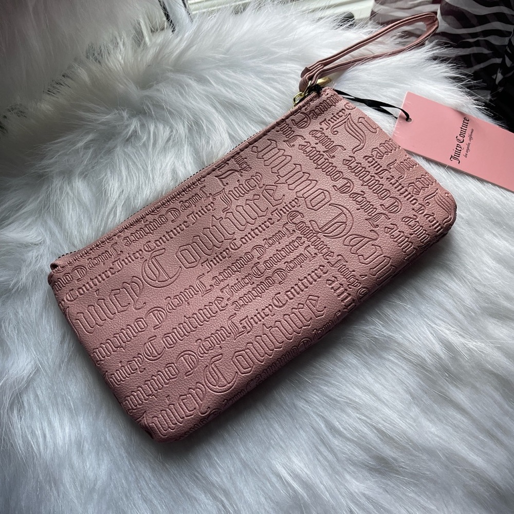 Juicy Couture mauve wristlet NWT - Picture 3 of 3